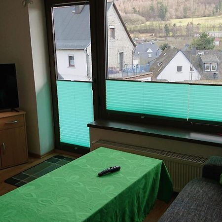 Ferienwohnung Angelburg - Marburg Biedenkopf Mit Balkon Und Badewanne Gonnern Eksteriør billede